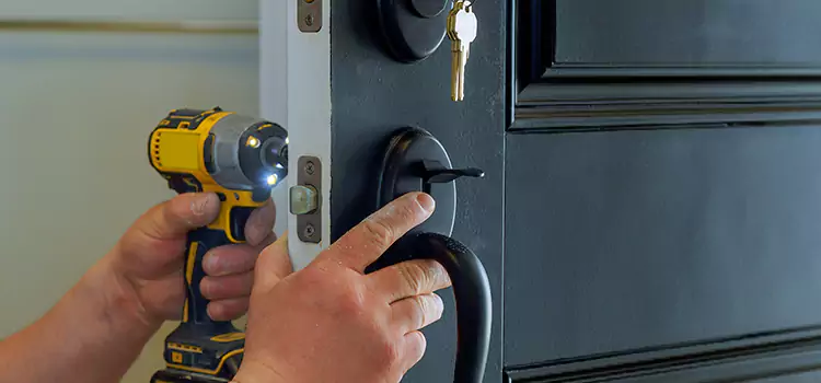Commercial Door Lock Installation Winter Park